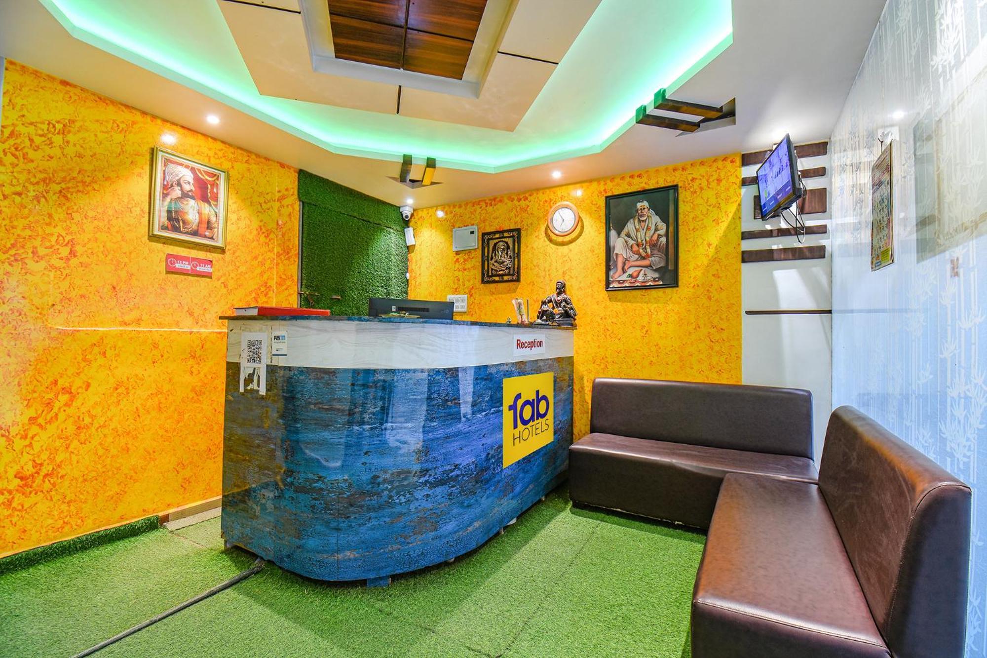 Hotel OYO 80616 4 Star Executive Pune Exterior foto