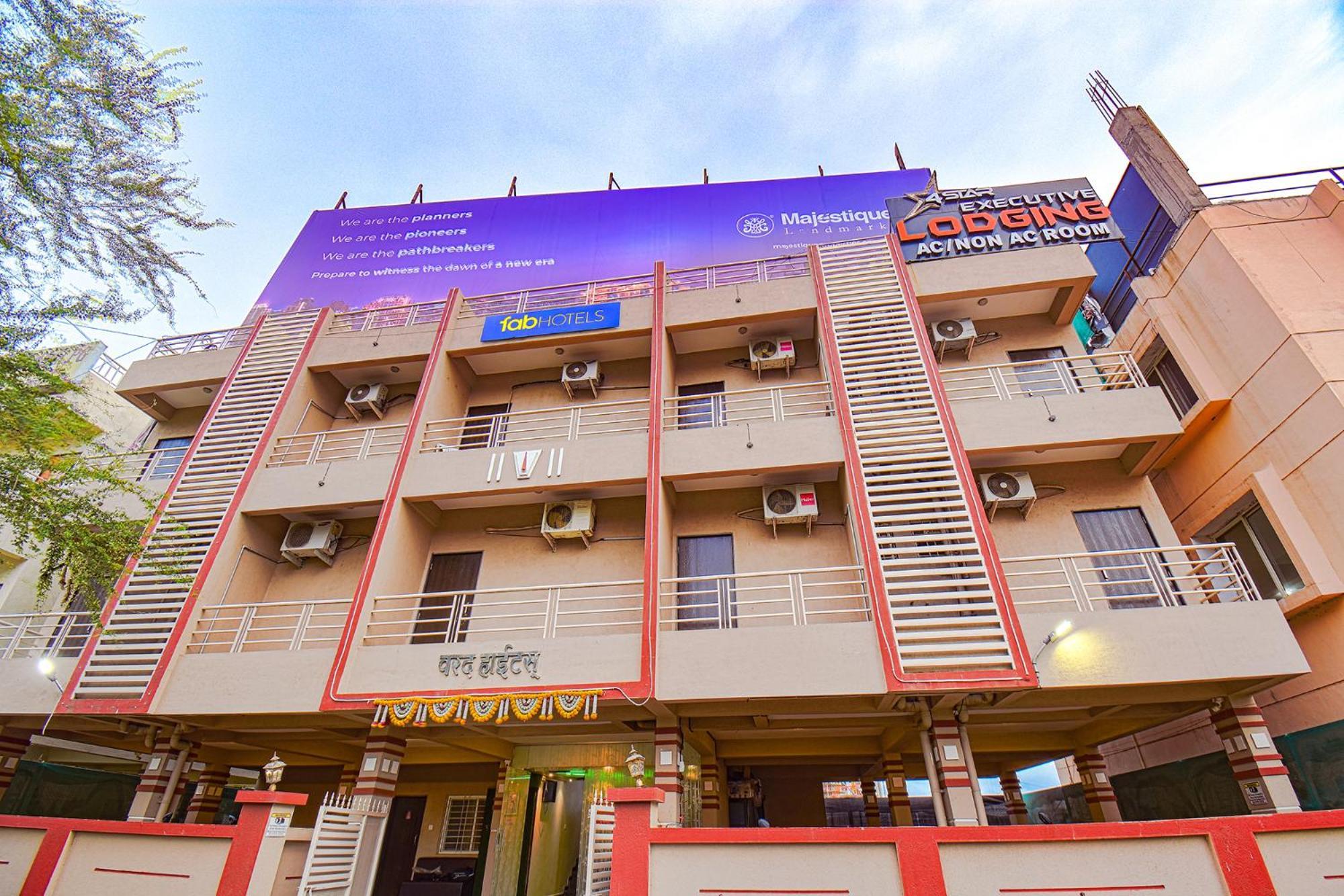 Hotel OYO 80616 4 Star Executive Pune Exterior foto